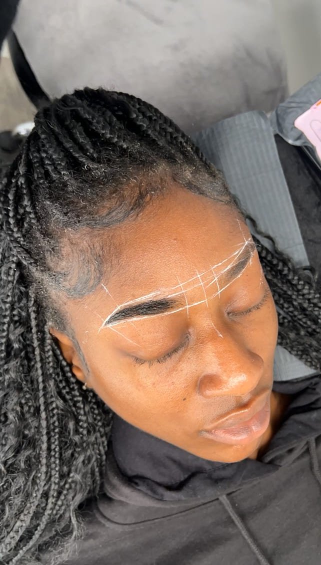 2 Eye Brows